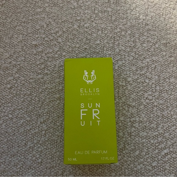 ellis brooklyn starfruit